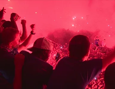 Miniatura: Poznań świętował mistrzostwo do rana....