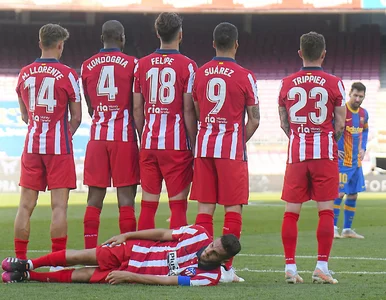 Miniatura: Zacięta walka w Hiszpanii. Barcelona i...