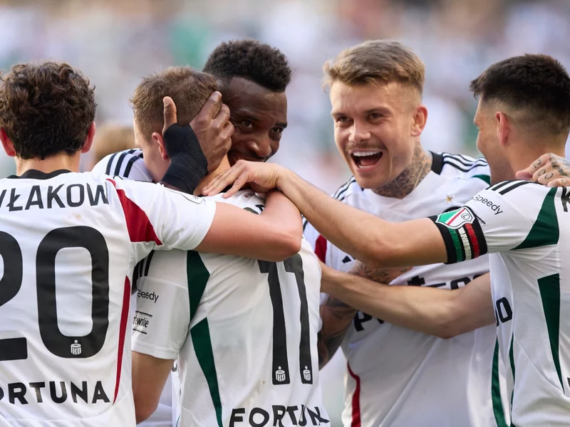 Legia Warszawa dokonała niemożliwego! Szaleństwo na finiszu Ekstraklasy