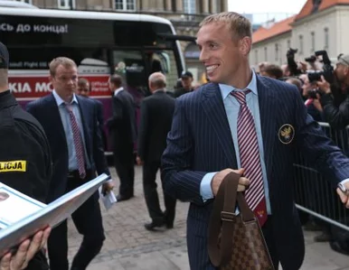 Miniatura: Oklaski i okrzyki pod Bristolem....