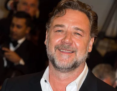 Miniatura: Russell Crowe kibicuje teraz Islandii