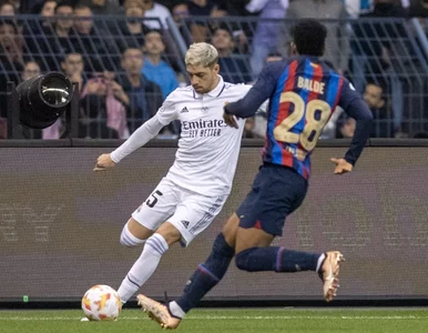 Miniatura: Real Madryt – FC Barcelona. O której El...