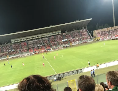 Miniatura: „400 retweetów i wbiegnę na boisko”. On...