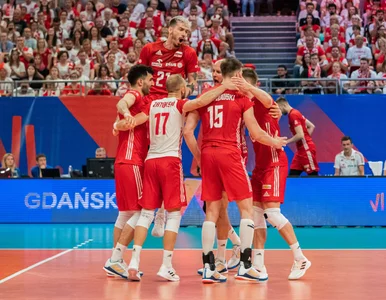 Miniatura: Biało-Czerwoni idą jak burza. Kolejne...