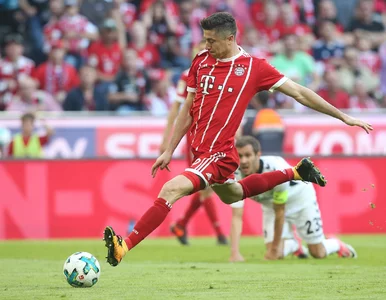 Miniatura: Robert Lewandowski opuścił boisko z...