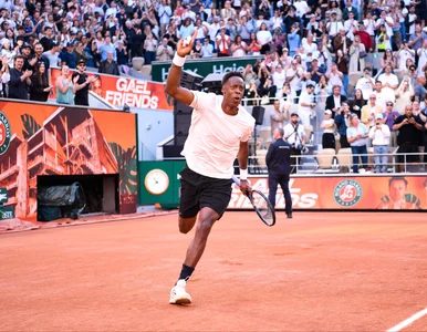 Miniatura: Wymowne łzy na Roland Garros. Czarodziej,...
