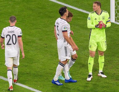 Miniatura: Manuel Neuer założył tęczową opaskę. UEFA...