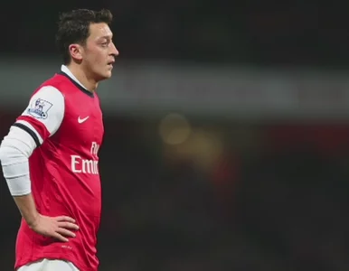 Miniatura: Seksskandal z udziałem Oezila. Zdradzał...