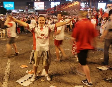 Miniatura: Mucha: na ulicach atmosfera była bardzo dobra