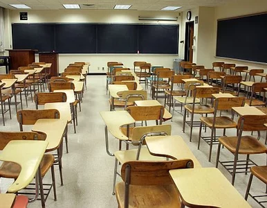 Miniatura: Wrocław zamyka szkoły przed Euro