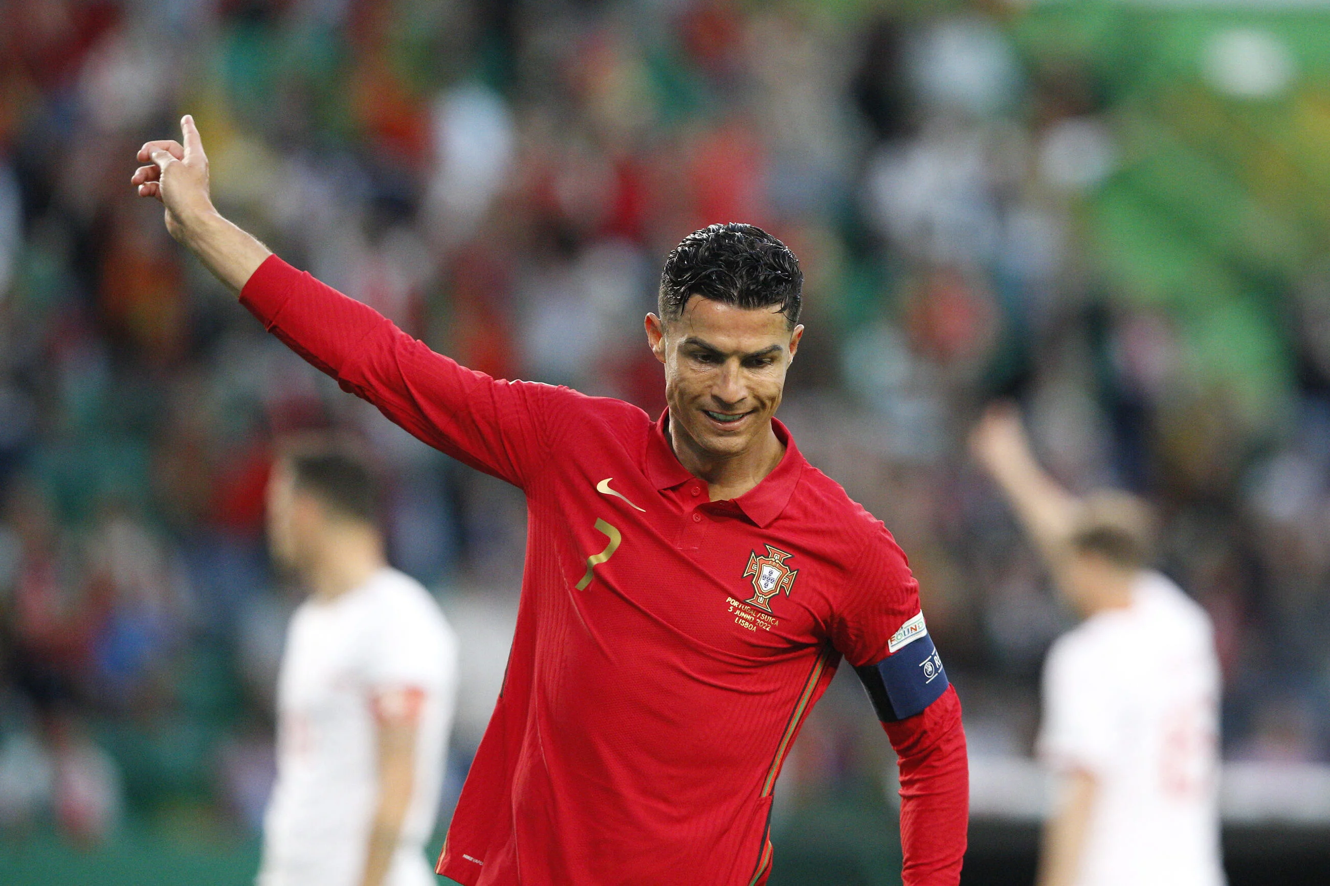 Szybki quiz dla fanów piłki nożnej. Pamiętasz przydomki znanych piłkarzy?