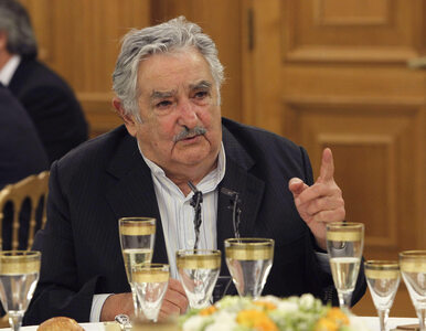 Miniatura: Prezydent Urugwaju nazywa władze FIFA......