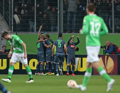 Miniatura: LE: Sevilla wygrywa rzutem na taśmę....