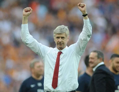 Miniatura: Wenger dostał nowy kontrakt i pieniądze na...