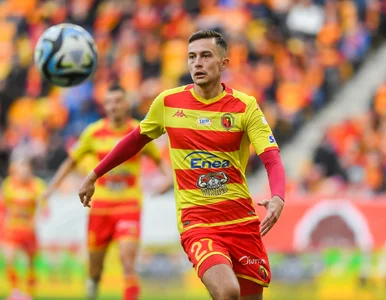 Miniatura: Abstrakcyjne zestawienie liderów...