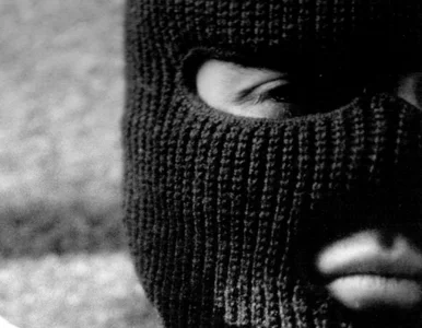 Miniatura: Szwecja: 2-dniowe bójki kibiców przed...