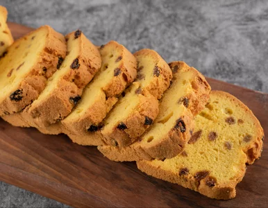 Miniatura: Na 11 listopada piekę to proste ciasto. Ja...