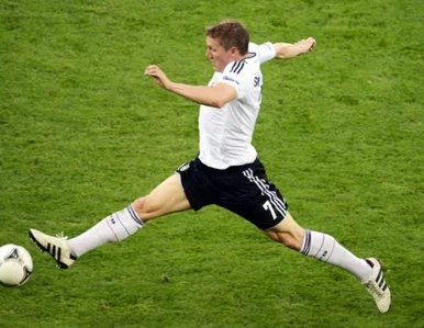 Miniatura: Czołowy niemiecki piłkarz nie zagra w...