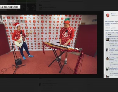 Miniatura: Szczęsny w... sweterku z bałwanem i...