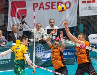 Miniatura: Wielkie show w Zawierciu. Zażarty mecz...