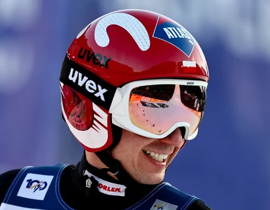 Miniatura: Kamil Stoch wreszcie z uśmiechem na...