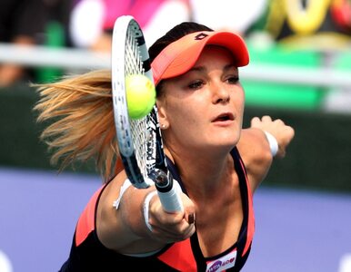 Miniatura: WTA Tokio: Radwańska z problemami, ale...