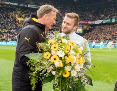 Miniatura: Kwiaty i owacja na stojąco. Błaszczykowski...