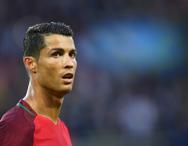 Skandaliczne zachowanie Ronaldo. Wyrzucił do jeziora mikrofon dziennikarza