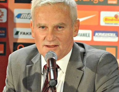 Miniatura: Listkiewicz: UEFA zaczyna rządzić w...