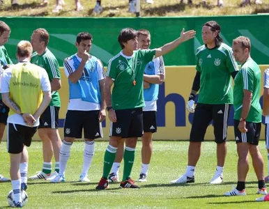 Miniatura: 11 tysięcy kibiców obejrzy trening Niemców...