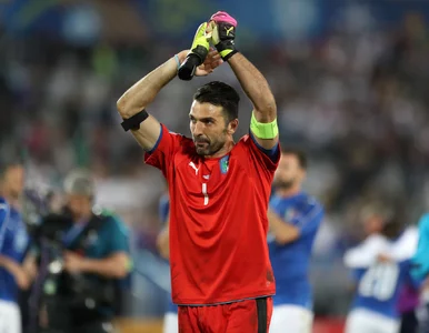 Miniatura: Włosi gwizdali na hymn Francuzów....