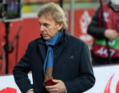 Miniatura: Zbigniew Boniek poucza polskich piłkarzy....