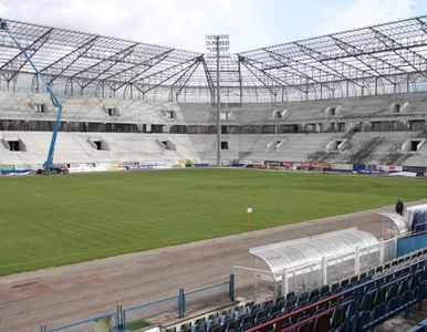 Miniatura: Budowa stadionu Górnika stanie na wiele...
