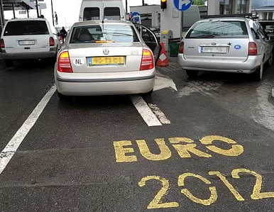 Miniatura: Dobre rady Polski dla Rosjan: nie pijcie,...