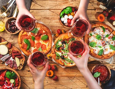 Miniatura: Pizza, pasta i wino, czyli jak Włosi łączą...