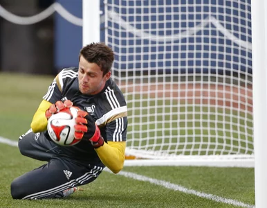 Miniatura: Konkurent Fabiańskiego odchodzi z klubu