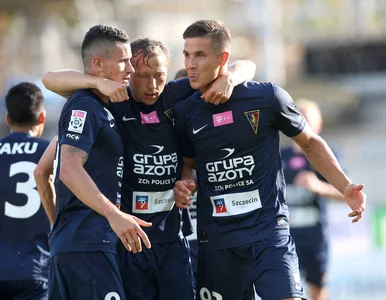 Miniatura: T-M E: Efektowna inauguracja. Pięć bramek...