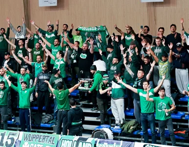 Miniatura: Zamieszki z policją przed meczem...