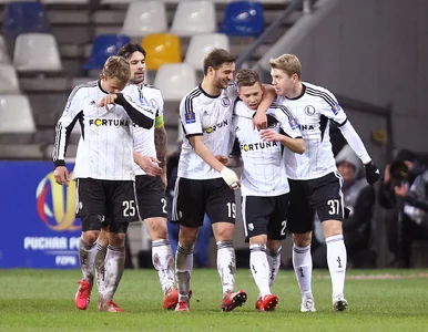 Miniatura: Puchar Polski: Legia gromi Podbeskidzie w...