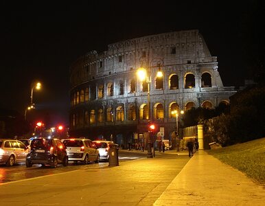 Nocne starcie kibiców w Rzymie. Są ciężko ranni