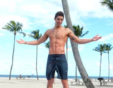 Miniatura: Medalista olimpijski uratował tonącego....