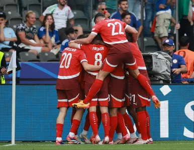 Miniatura: Sensacja w 1/8 finału Euro 2024. Obrońcy...