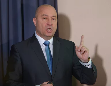 Miniatura: Greń: Pod stadionem byłem w czarnych...