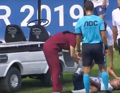 Miniatura: Piłkarz doznał kontuzji. To, co zrobiły...