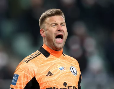 Miniatura: Artur Boruc na wylocie z Legii Warszawa....